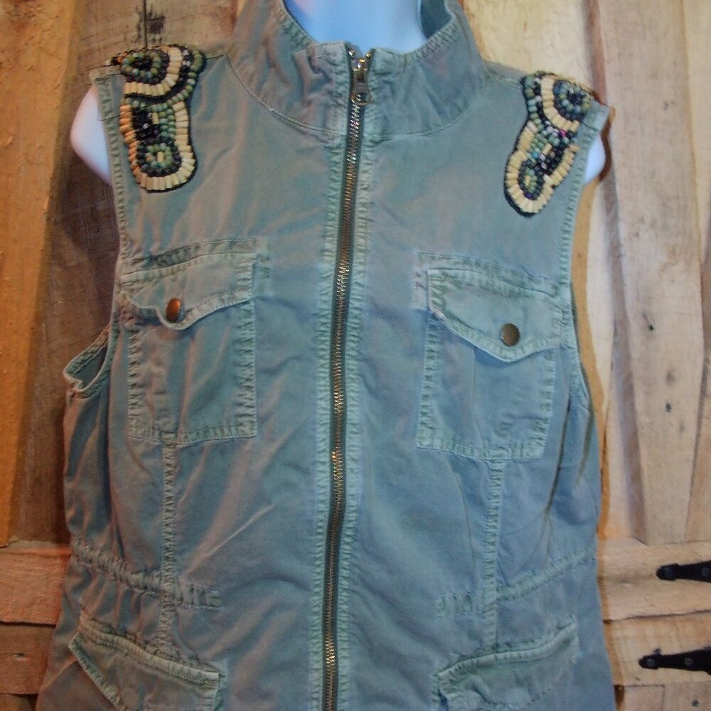 Ladies Ruff Hewn Beaded Vest- Zippered size Large- Olive